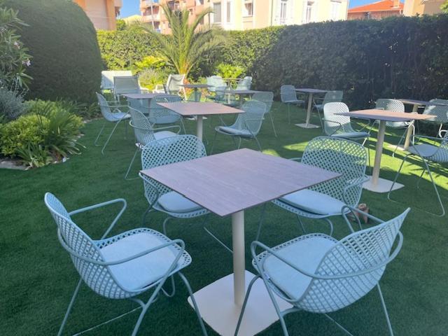 Residence Carlton - Renovee Avec Piscine Beaulieu-sur-Mer Exterior foto